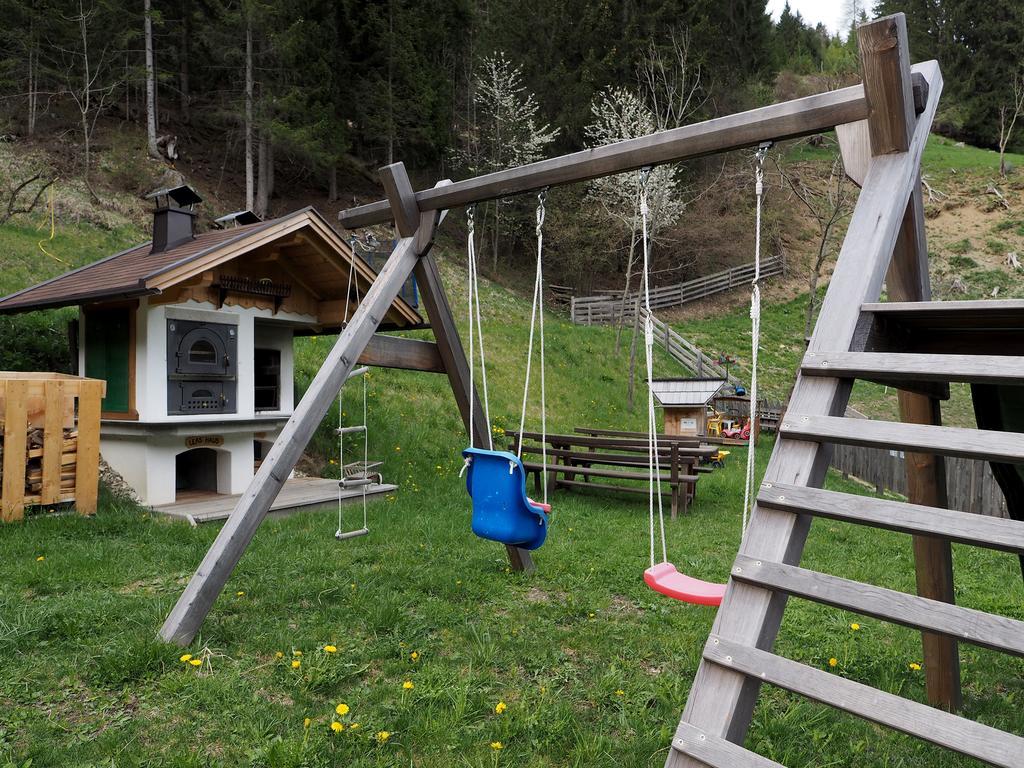 Haus Waldruhe Apartment San Candido Bagian luar foto
