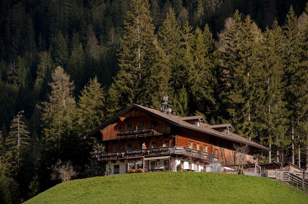 Haus Waldruhe Apartment San Candido Bagian luar foto