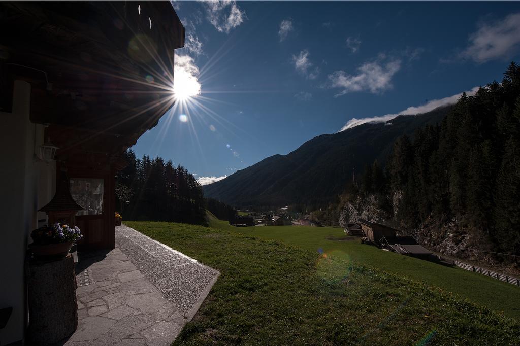Haus Waldruhe Apartment San Candido Bagian luar foto
