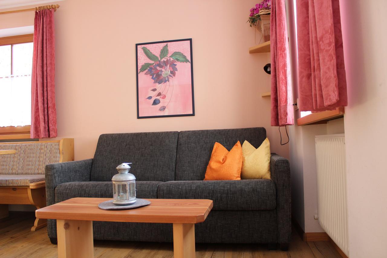 Haus Waldruhe Apartment San Candido Bagian luar foto