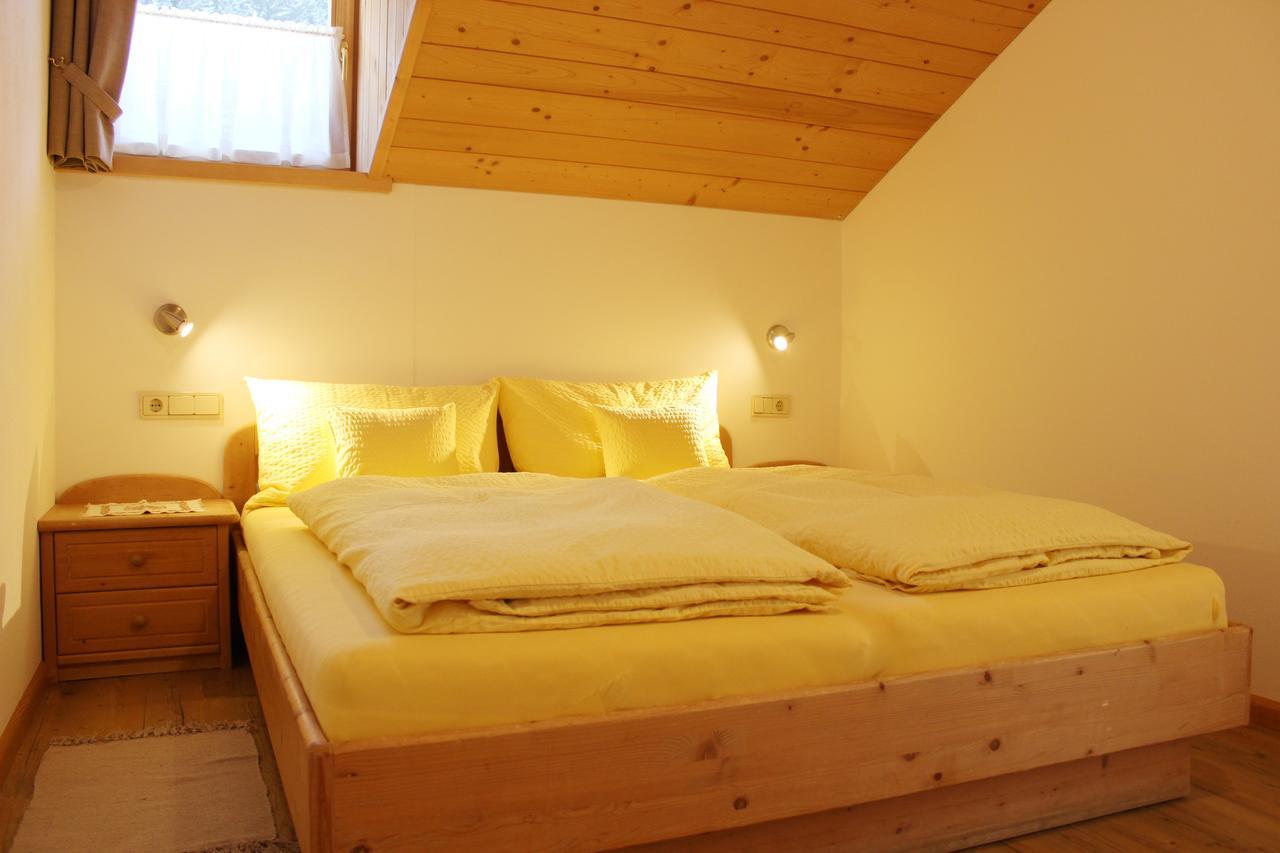 Haus Waldruhe Apartment San Candido Bagian luar foto
